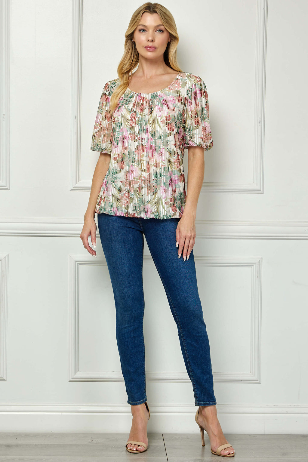 Short Puff Sleeve Pleat Scoop Neck Lined Bubble Blouse in Ivory/Olive/Rust