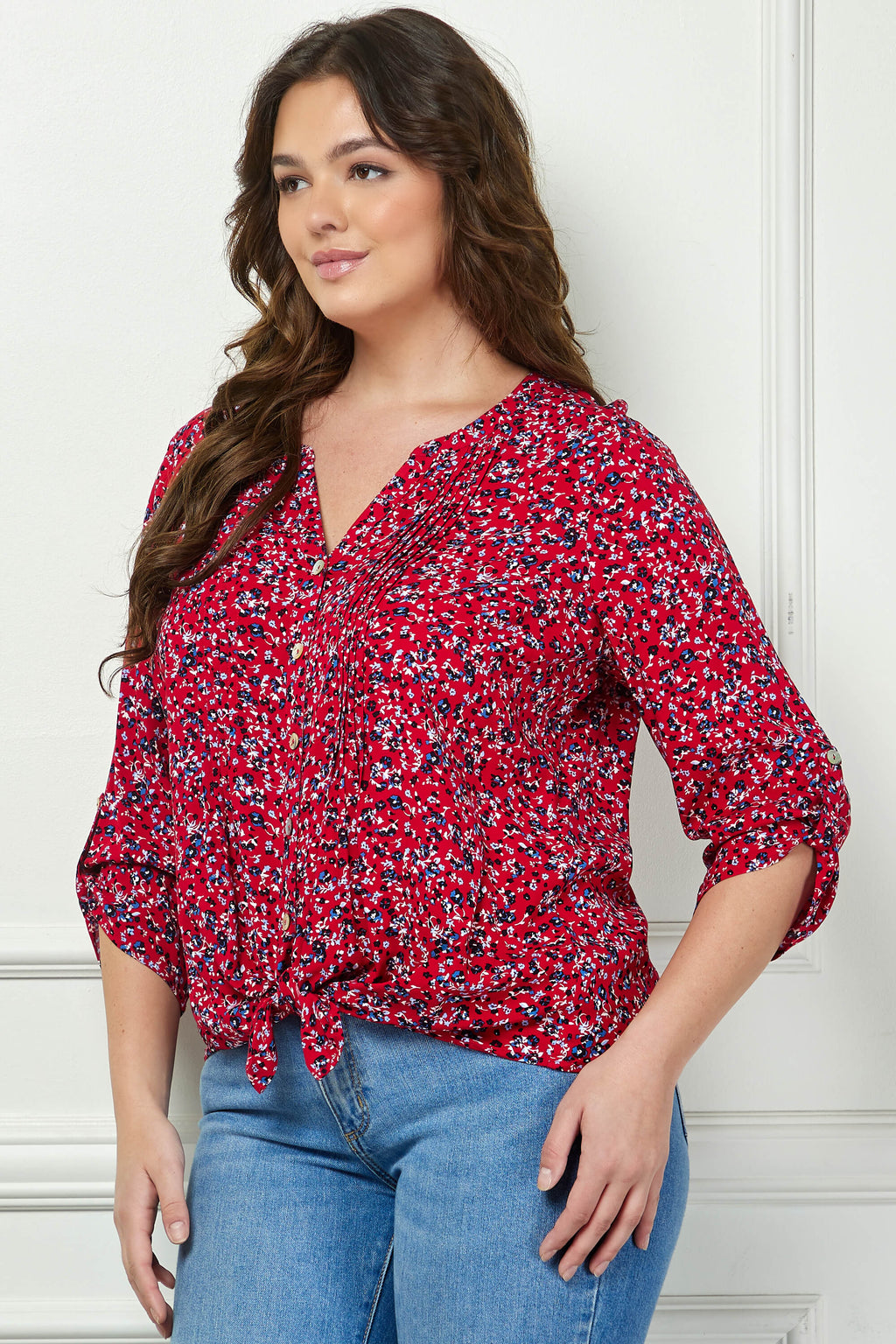 3/4 Button Tab Sleeve Pintuck Tie Front Blouse in Red - Plus